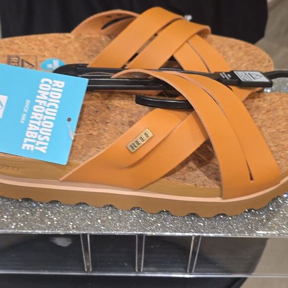 Reef Kaia Cross Sandals- Natural - Picture 7 of 8